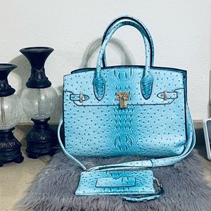 Turquoise Vegan Ostrich Handbag and Makeup Bag/Wrislet